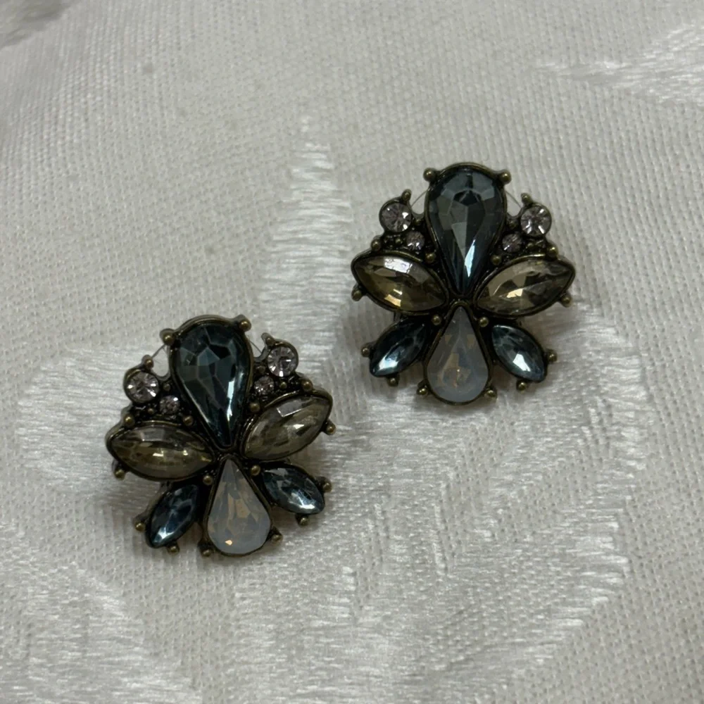 BaublebBar Colorful Statement Earrings - Picture 2 of 3